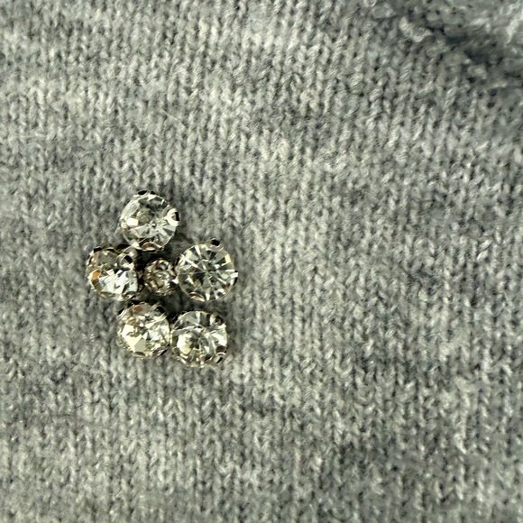 Woman’s Free Assembly Embellished Heather gray sweater size 0/2 - Picture 4 of 7